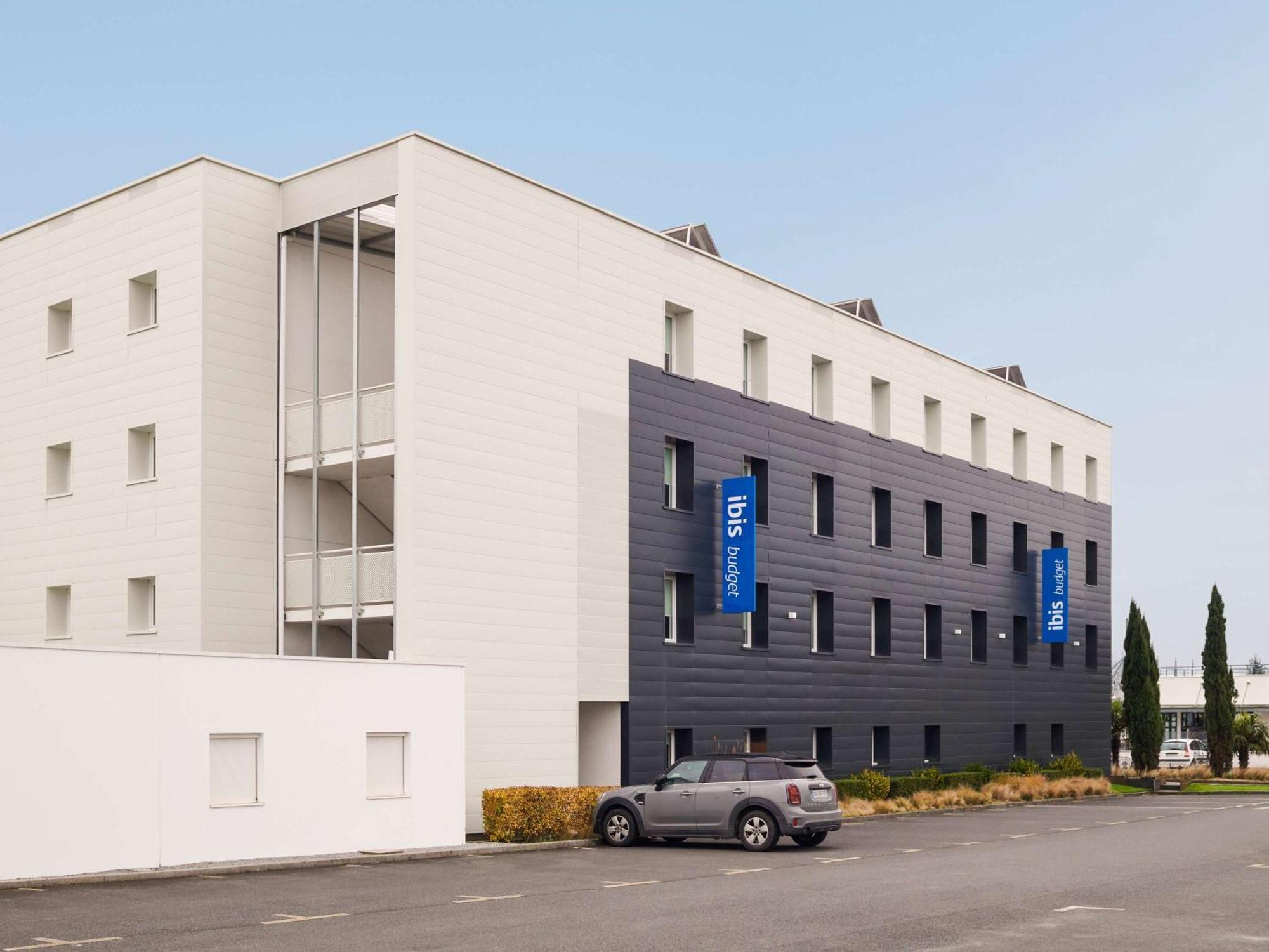 Ibis Budget Ancenis Mésanger Kültér fotó