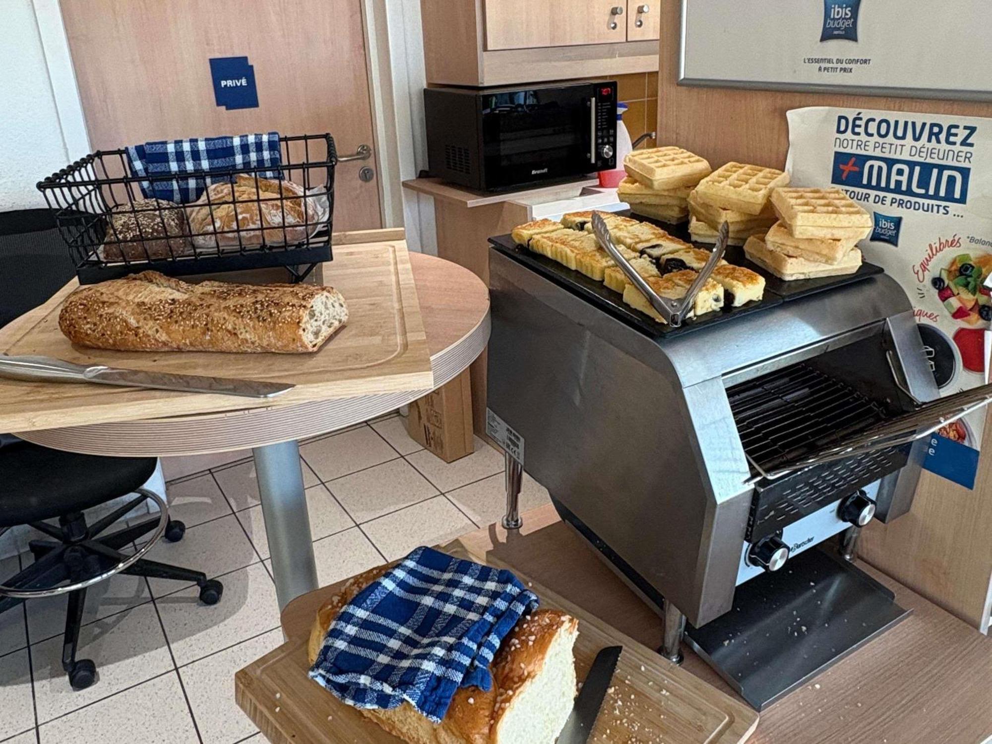 Ibis Budget Ancenis Mésanger Kültér fotó