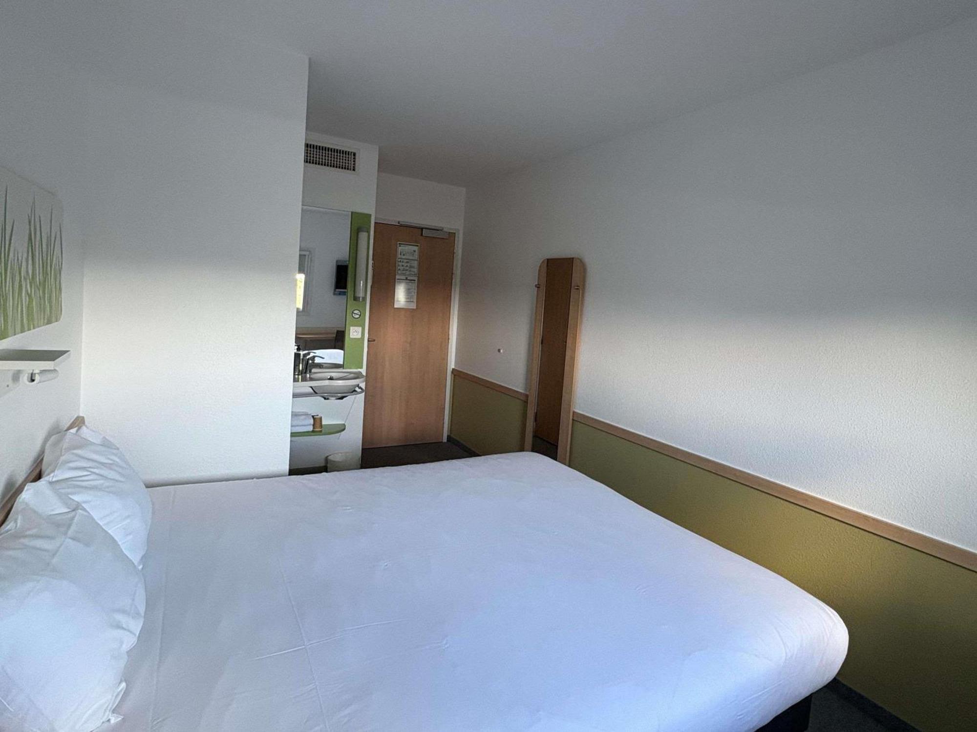 Ibis Budget Ancenis Mésanger Kültér fotó