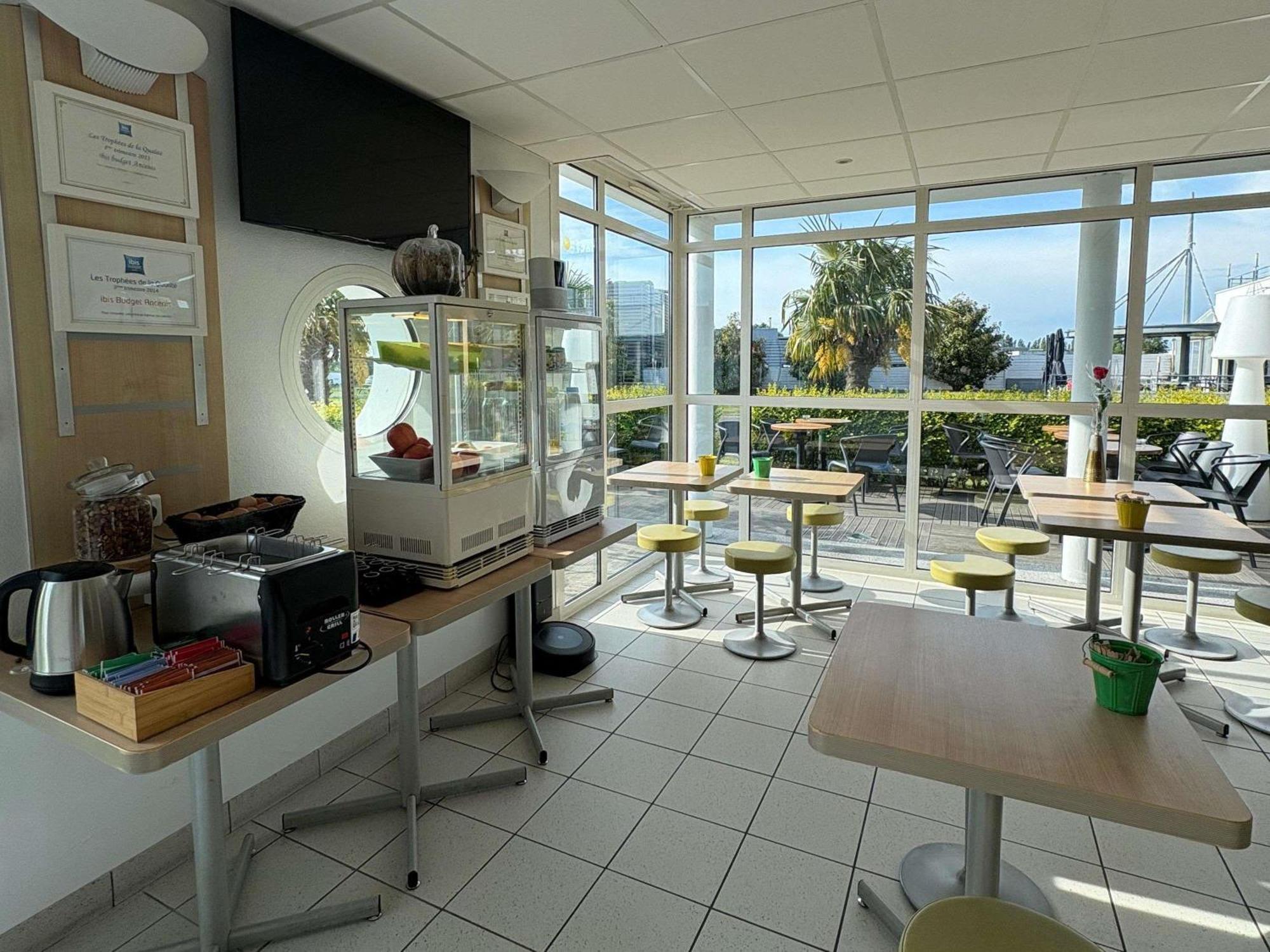 Ibis Budget Ancenis Mésanger Kültér fotó