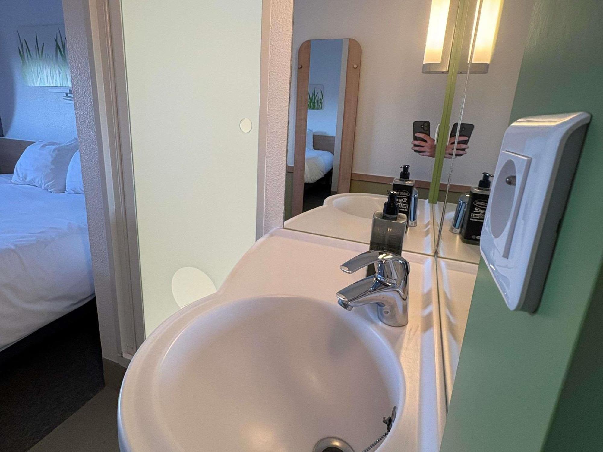 Ibis Budget Ancenis Mésanger Kültér fotó